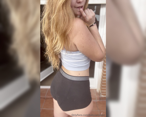 BabySatanGirl aka babysatangirl - 10-30-2024 OnlyFans Video - good morning