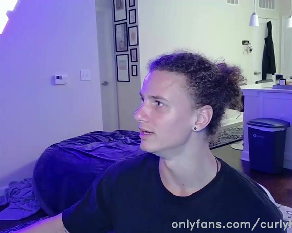 Curlyheadedfck aka curlyheadedfck - 10-16-2022 OnlyFans Video - Stream started at 10152022 1039 pm Pen spinning, BJJ vids, Shit talking