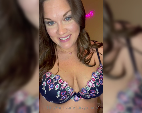 CurvyMama15 aka curvymama15 - 01-06-2023 OnlyFans Video - Have a great Friday