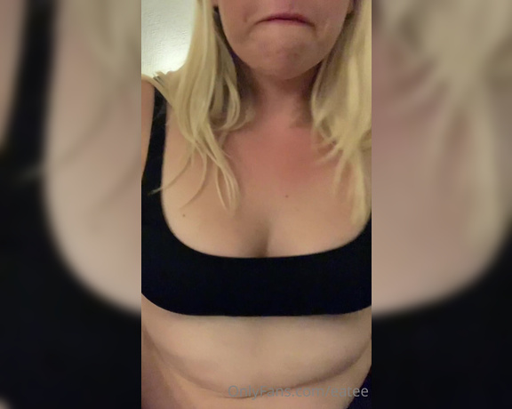 Eatee aka eatee - 10-04-2020 OnlyFans Video - Oh wow oh wow oh wow your eating for 4 video is amazing