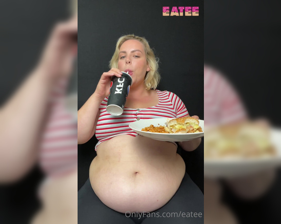 Eatee aka eatee - 06-07-2022 OnlyFans Video - HERE WE GO  I guess this is more of an eating video than a stuffing