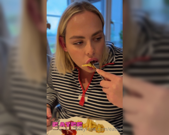 Eatee aka eatee - 10-01-2022 OnlyFans Video - I went so long without eating fish and chips through COVID and Im determined to make