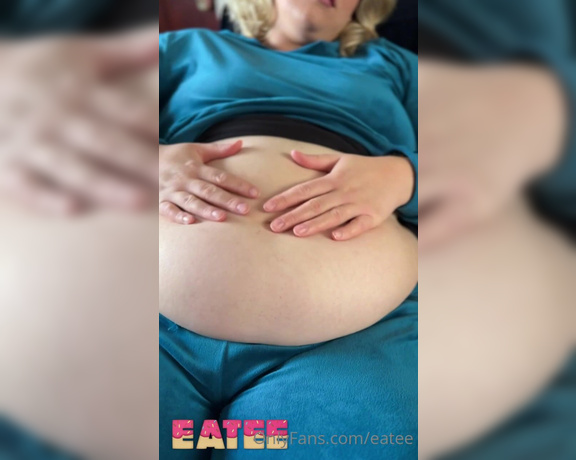 Eatee aka eatee - 11-11-2022 OnlyFans Video - Soft and squishy in blue, just for you