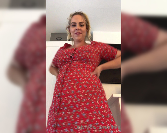 Eatee aka eatee - 06-29-2020 OnlyFans Video - I was fitting a size 12 before the lockdown