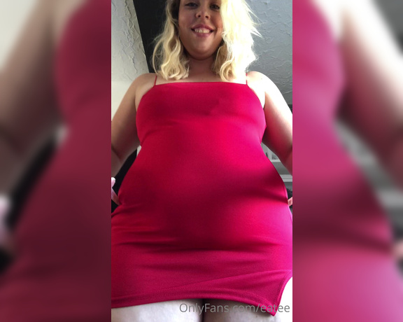 Eatee aka eatee - 07-19-2020 OnlyFans Video - Lets see how big I am before I start eating