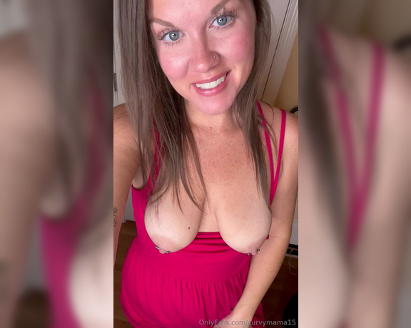 CurvyMama15 aka curvymama15 - 11-11-2024 OnlyFans Video - Happy Monday_8w38