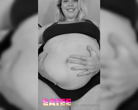 Eatee aka eatee - 12-19-2022 OnlyFans Video - I love feeling a strong pair of hands caressing my fat