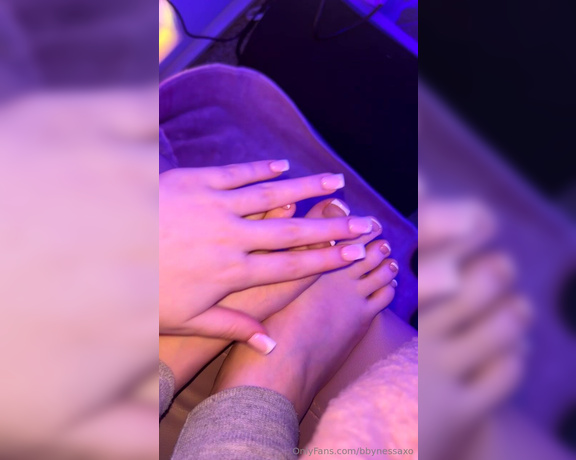 Bbynessaxo aka bbynessaxo - 07-14-2024 OnlyFans Video - For my feet lovers