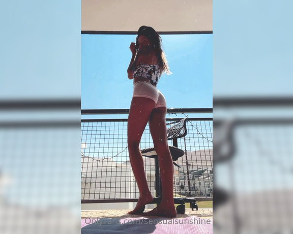 Sunshine999 aka sensualsunshine - 07-17-2021 OnlyFans Video - Check ur dms for a treat