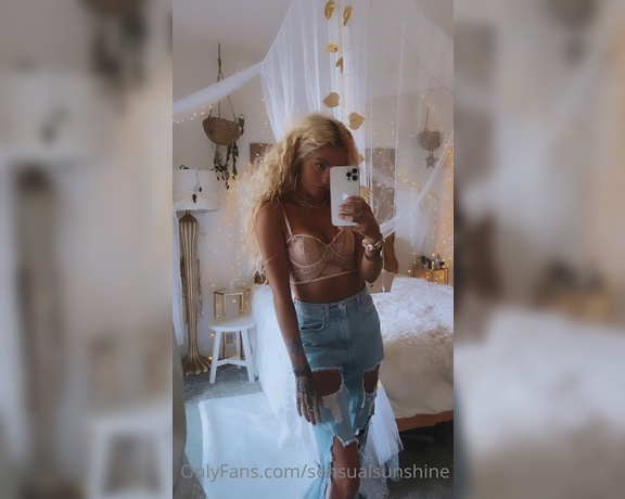 Sunshine999 aka sensualsunshine - 06-24-2021 OnlyFans Video - Outfit