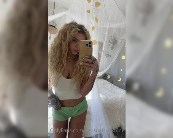 Sunshine999 aka sensualsunshine - 11-10-2021 OnlyFans Video - Good morning