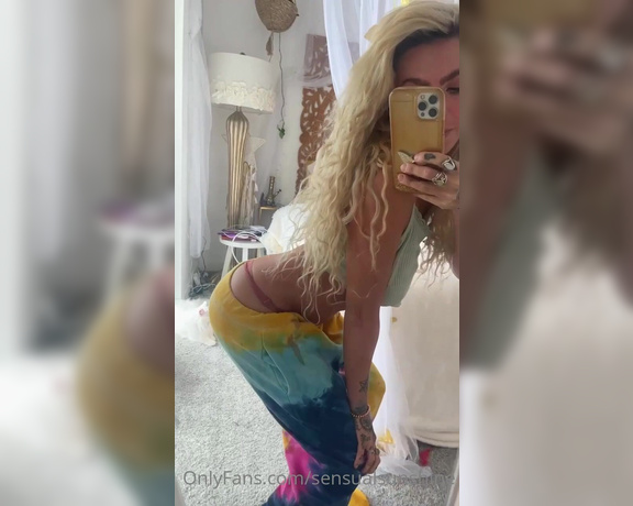 Sunshine999 aka sensualsunshine - 02-03-2022 OnlyFans Video - Sneak peak of the vid I just sent out amp everyone with their auto renew received