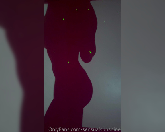 Sunshine999 aka sensualsunshine - 08-06-2022 OnlyFans Video - Dancing naked w my shadow