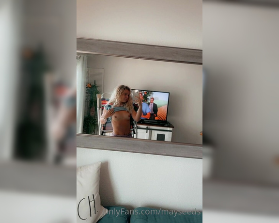 Mayseeds aka mayseeds - 05-29-2021 OnlyFans Video - Playing with my titties before playing in the sand