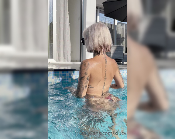 Bad Xlucy aka xlucy - 07-18-2021 OnlyFans Video - pooool stuff