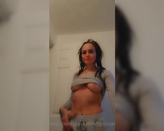 Victoria Rae aka victoriarae - 05-27-2021 OnlyFans Video - Wasnt going to post because for some reason there isnt any sound  still hot to