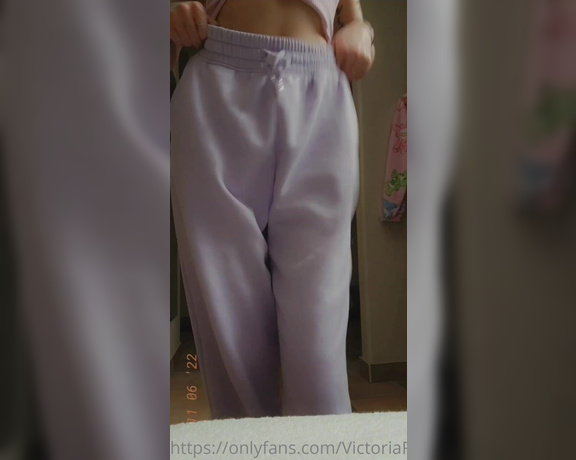 Victoria Rae aka victoriarae - 06-11-2022 OnlyFans Video - Im off to bed  night