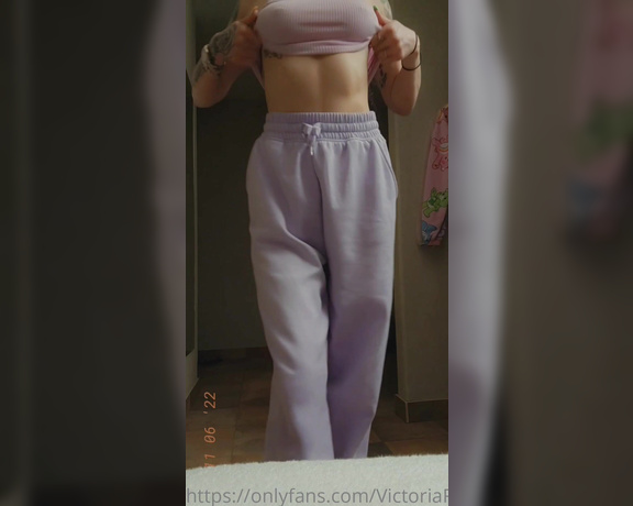 Victoria Rae aka victoriarae - 06-11-2022 OnlyFans Video - Im off to bed  night