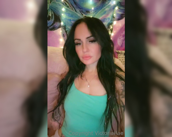 Victoria Rae aka victoriarae - 06-13-2023 OnlyFans Video - Hows your night going babe