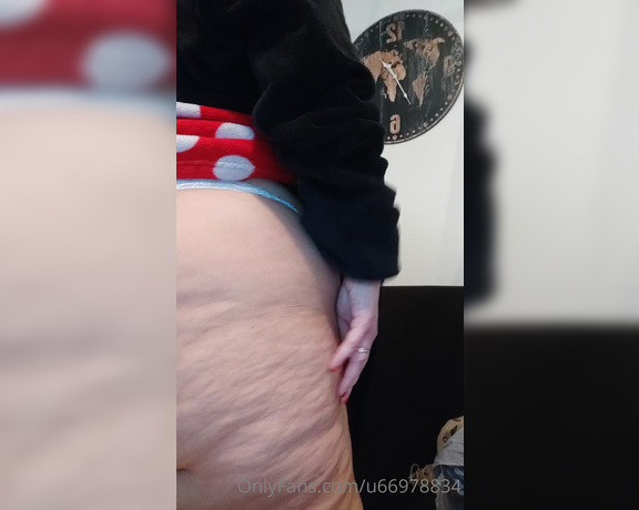 Kimber711 aka kimber711 - 01-15-2021 OnlyFans Video - Je tinsulte et toblige à bouffer ton sperme