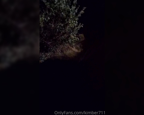 Kimber711 aka kimber711 - 05-27-2022 OnlyFans Video - Outside  en extérieur pipe et baise sur le bas coter dune route près des voitures