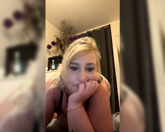 Kimber711 aka kimber711 - 05-31-2023 OnlyFans Video - Stream started at 05312023 0822 pm