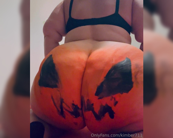 Kimber711 aka kimber711 - 11-01-2023 OnlyFans Video - Happy Halloween_t72t