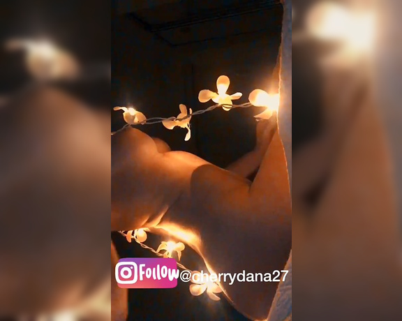 Cherrydana aka cherrydana27 - 08-15-2017 OnlyFans Video - Because a naked girl rolling around wearing lights is HOT  Did you like what i