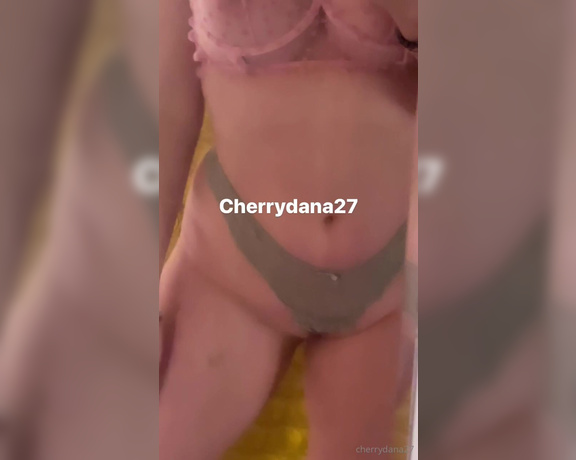 Cherrydana aka cherrydana27 - 05-24-2024 OnlyFans Video - Dear Gentle Reader, I have recently closed a business and have been dedicating my time to_0nju