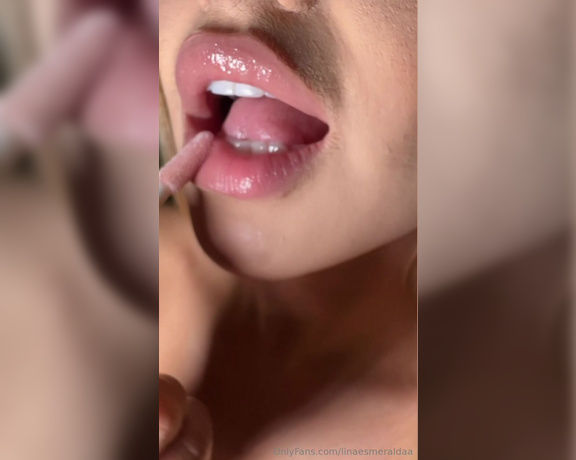 Lina Esmeralda aka linaesmeraldaa - 02-06-2024 OnlyFans Video - I love having your cock between my tits, taming it and riding on it