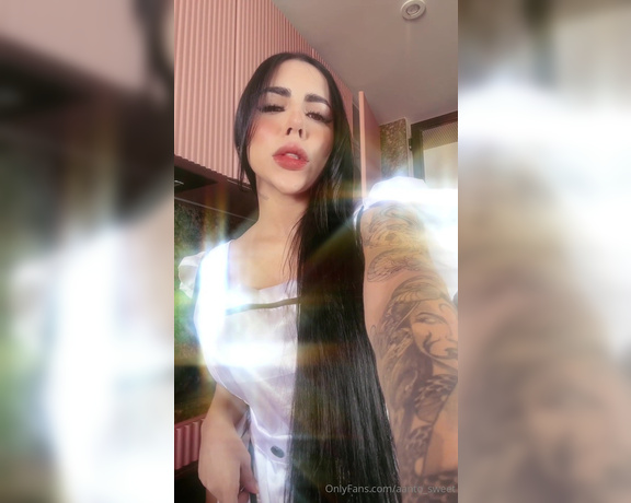 Antonella aka aanto_sweet - 11-16-2024 OnlyFans Video - Warming up the kitchen but here, all you need is good company