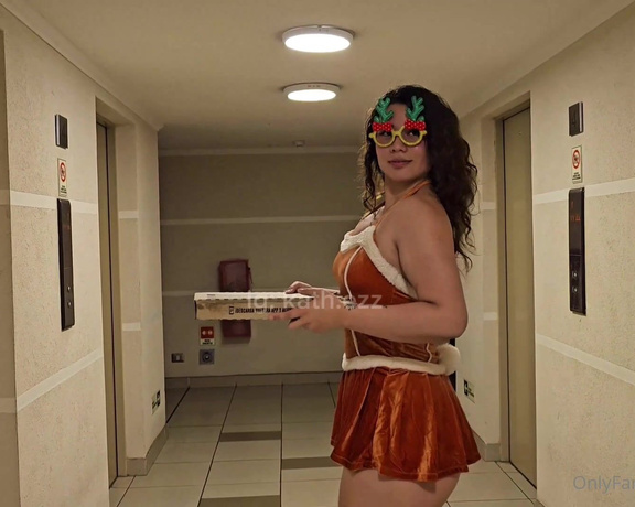 Katherine S. aka kath_ee - 12-25-2023 OnlyFans Video - ESPECIAL NAVIDAD PELICULA DE 1510min con un mega DESCUENTO Todo tipo de SEX Esta repartidora de