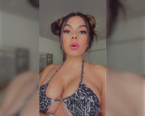 AKiani aka akiani - 02-18-2021 OnlyFans Video - Any Bundle that hasnt been UNLOCKED in your DMs Im going to be unsending them by