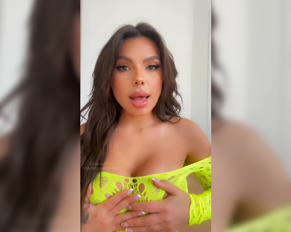 AKiani aka akiani - 03-17-2023 OnlyFans Video - Happy St