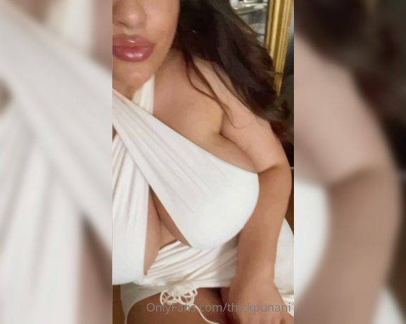 Coco Rains aka cocorains - 06-05-2021 OnlyFans Video - Just cant keep my legs closed  check your DM or tip me 5 for deeper