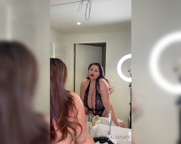 Coco Rains aka cocorains - 01-05-2022 OnlyFans Video - Getting ready for date night with you  what would you do if you saw me