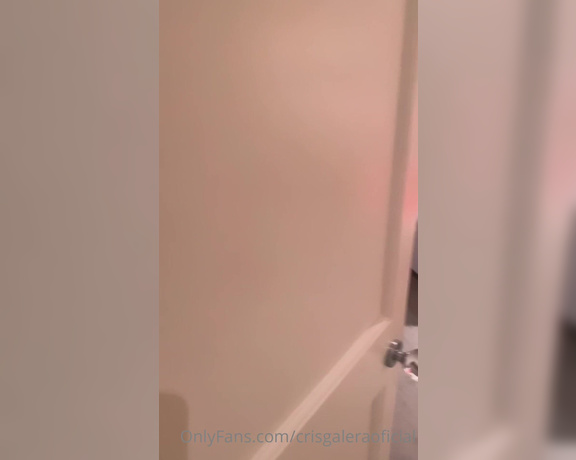 Cris Galera aka crisgaleraoficial - 04-27-2022 OnlyFans Video - I can clean your house