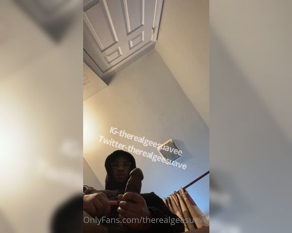 Gee Suaves aka therealgeesuavee - 12-31-2020 OnlyFans Video - Check Your Dm For The Full Video