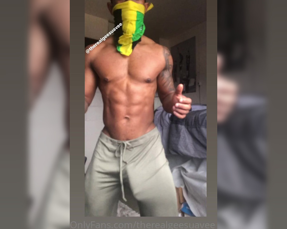 Gee Suaves aka therealgeesuavee - 06-29-2020 OnlyFans Video - Need a dancing partner