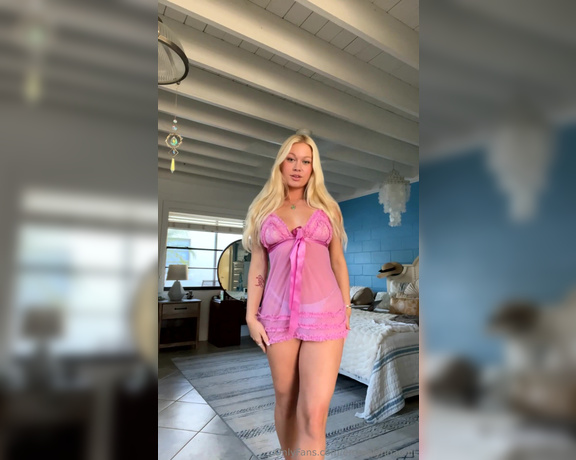 Emmalynnaomi aka emmalynnaomi - 11-22-2024 OnlyFans Video - just your type