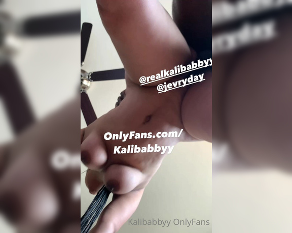 Kalibabbyy aka kalibabbyy - 05-14-2021 OnlyFans Video - Never seen before