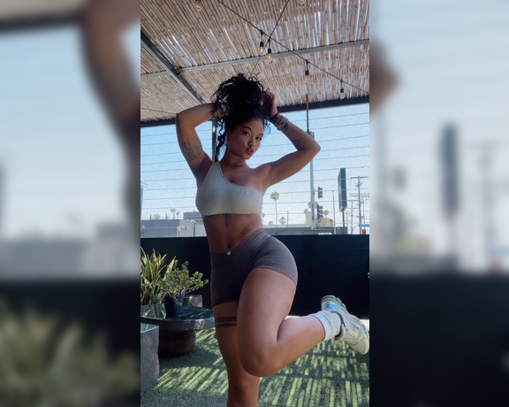 India Love aka indialove - 09-13-2024 OnlyFans Video - Fuck it