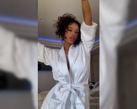 India Love aka indialove - 02-04-2022 OnlyFans Video - Birthday energy