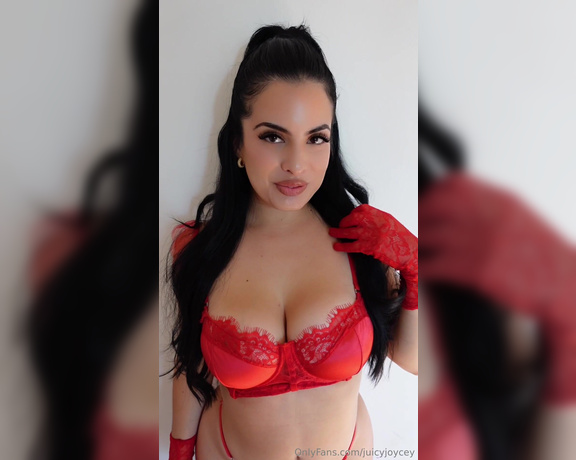 JuicyJoycey aka juicyjoycey - 10-18-2023 OnlyFans Video - New Lingerie  Huge bundle for only 7 babe  CHECK YOUR  NOW