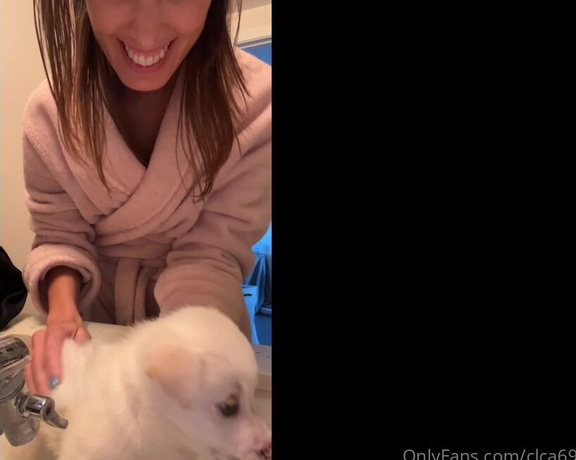 Christy Love aka clca69 - 01-18-2022 OnlyFans Video - Tofu my new dogs first bath