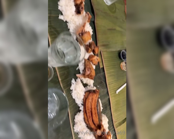 Christy Love aka clca69 - 02-22-2022 OnlyFans Video - Omg My favorite Filipino style dish _ Kamayan Where you eat with your hands I went