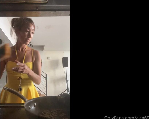 Christy Love aka clca69 - 08-16-2022 OnlyFans Video - Cooking vegan food