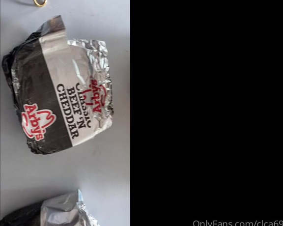 Christy Love aka clca69 - 04-24-2020 OnlyFans Video - Check out Christy eating her first Arbys sandwich