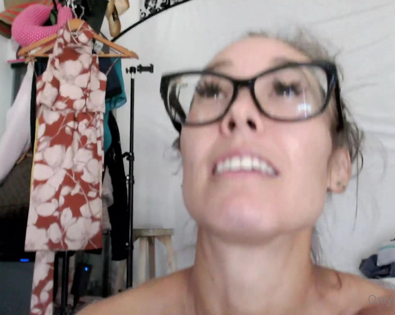 Christy Love aka clca69 - 10-16-2022 OnlyFans Video - blow job, riding and squirting