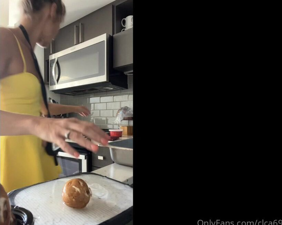 Christy Love aka clca69 - 11-22-2022 OnlyFans Video - Cooking with Christy_vn9h